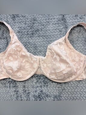 Bali Lace Minimizer Bra 42DD Champagne Nude Floral Lace Underwire